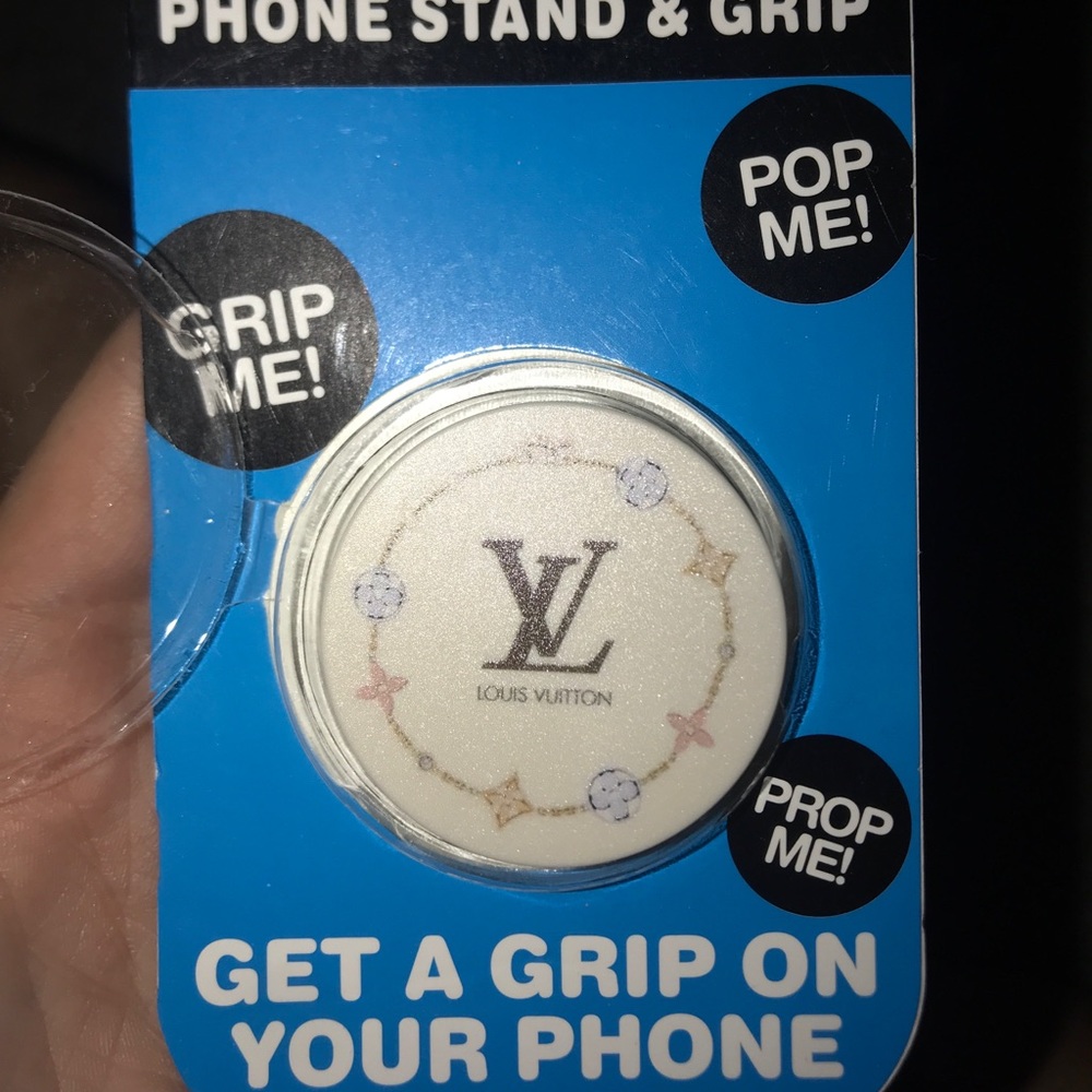 🌸Louis Vuitton PopSocket🌸